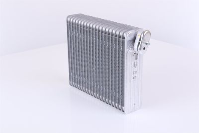 VERDAMPFER KLIMAANLAGE NISSENS 92302 28