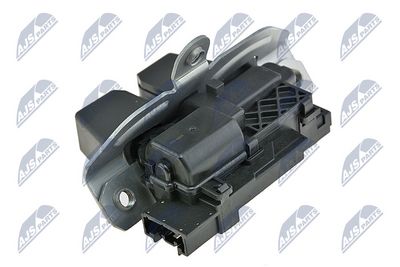 Takaluukun lukko NTY EZC-FR-065 – FORD