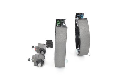 Remtrommelset (schoen, cilinder, veren) past: FORD FOCUS I 1.8D 10.98-03.05