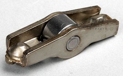 CULBUTOR TREN SUPAPE