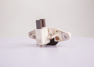 GENERATORREGLER BOSCH 1197311028 6