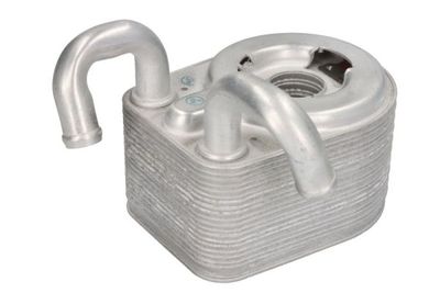 Olie radiator past: JOHN DEERE 244 J, 304 J, 313, 315, 317, 319D, 320, 320D, 323D, 324J, 325, 326D, 328, 332, 4120, 4320, 4520, 4720, 5065E 2WD, 5065E 4WD, 5065M, 5075E 2WD, 5075E 4WD, 5075GF