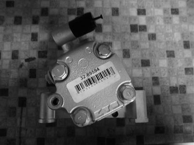 HYDRAULIKPUMPE LENKUNG URW 3289594 1