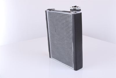 VERDAMPFER KLIMAANLAGE NISSENS 92368 29