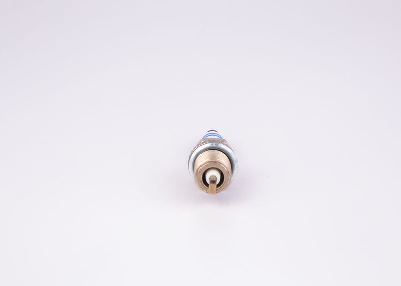 BOSCH 0 242 236 571 Spark Plug