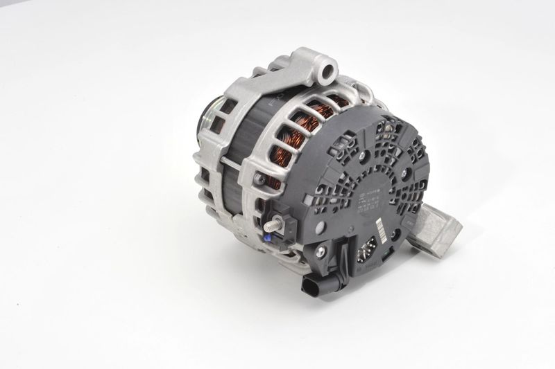 BOSCH 0125811020 Alternator