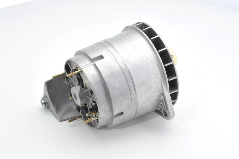 BOSCH 0120689566 Alternator