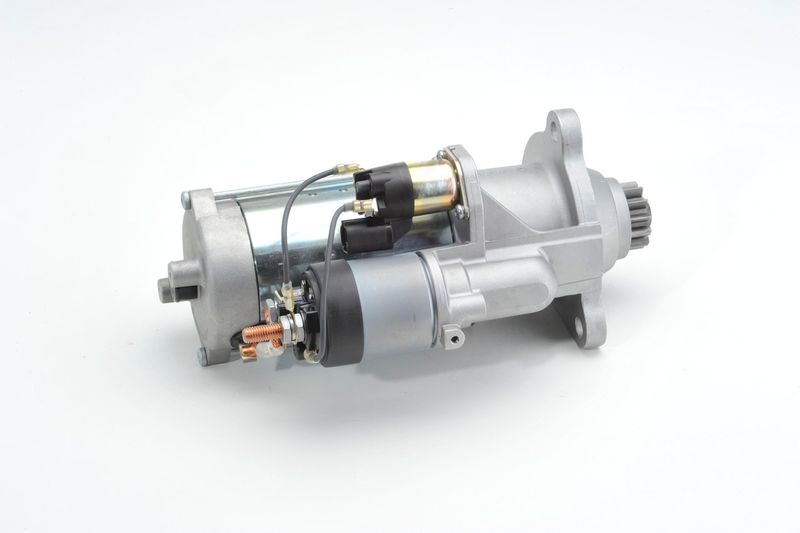 Startér 0 001 241 021