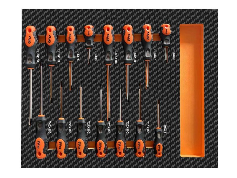 SERVANTE 7 TIROIRS + 214 OUTILS