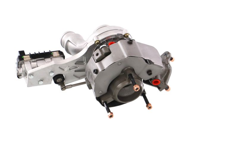 REMANTE 003-002-001018R Charger, charging (supercharged/turbocharged)