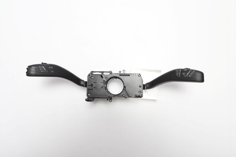 OEM код товара: 6R0953501B