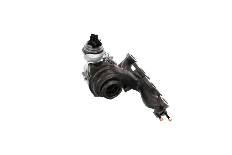 REMANTE 003-002-000032R Charger, charging (supercharged/turbocharged)