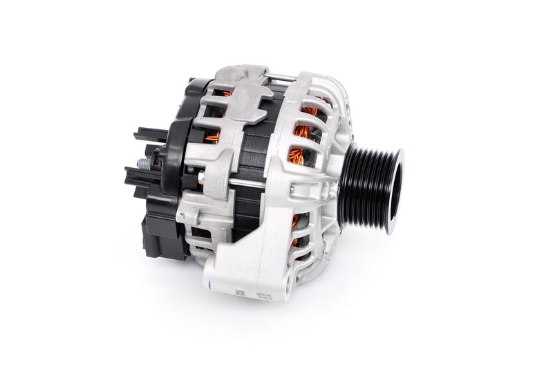 BOSCH F000BL04H7 GROUP Radiator, engine cooling