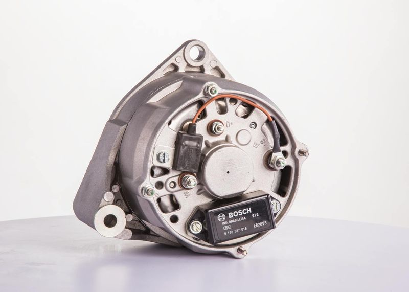BOSCH 9120080181 Alternator