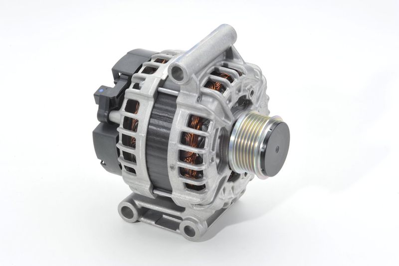BOSCH 0125811013 Alternator