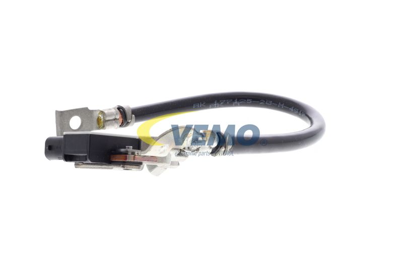 VEMO V20-17-1008 Sensor, battery management