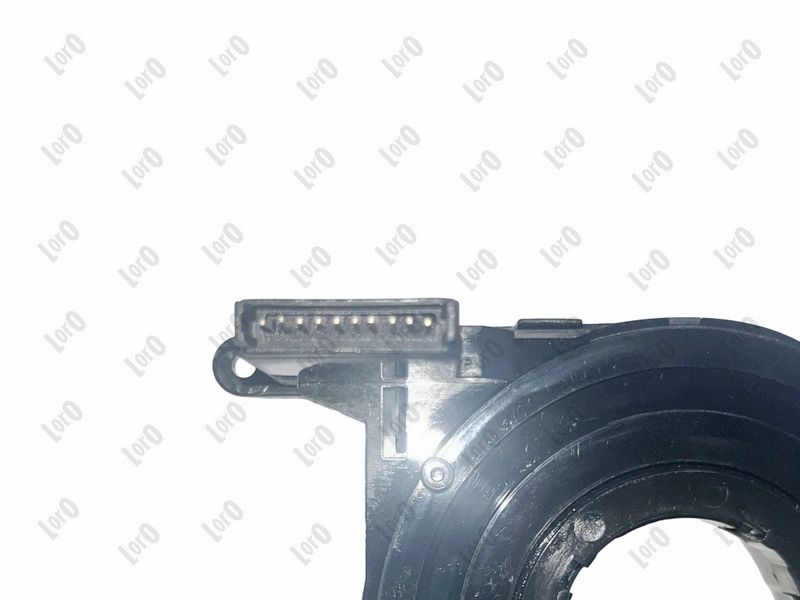 This part match OEM code: MR979369