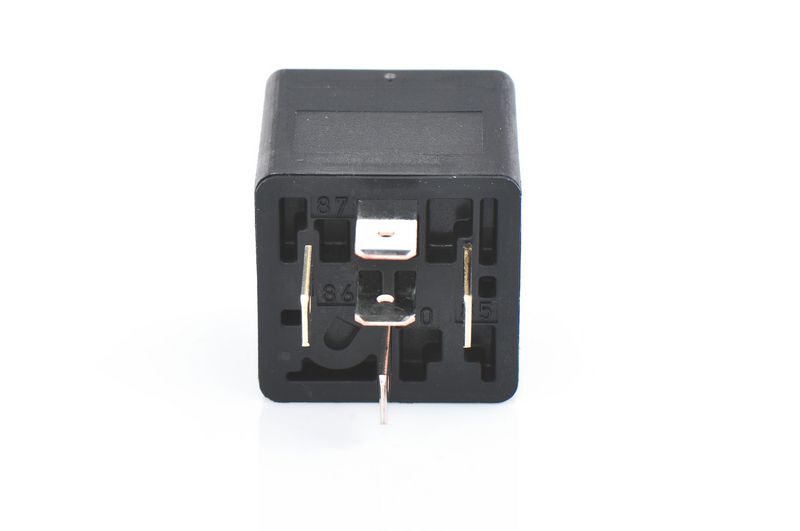 BOSCH 0 332 209 138 Relay, main current