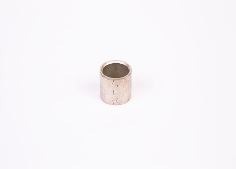 BOSCH F 002 D16 013 Bush, starter shaft