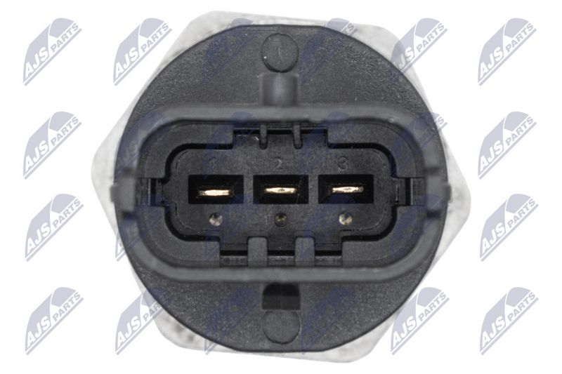 This part match OEM code: CM5A9D290AA