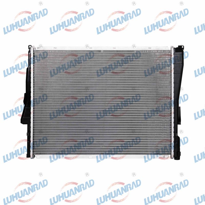 LUHUANRAD 101-1045 Radiator, engine cooling