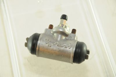 AH-004 01.JPG