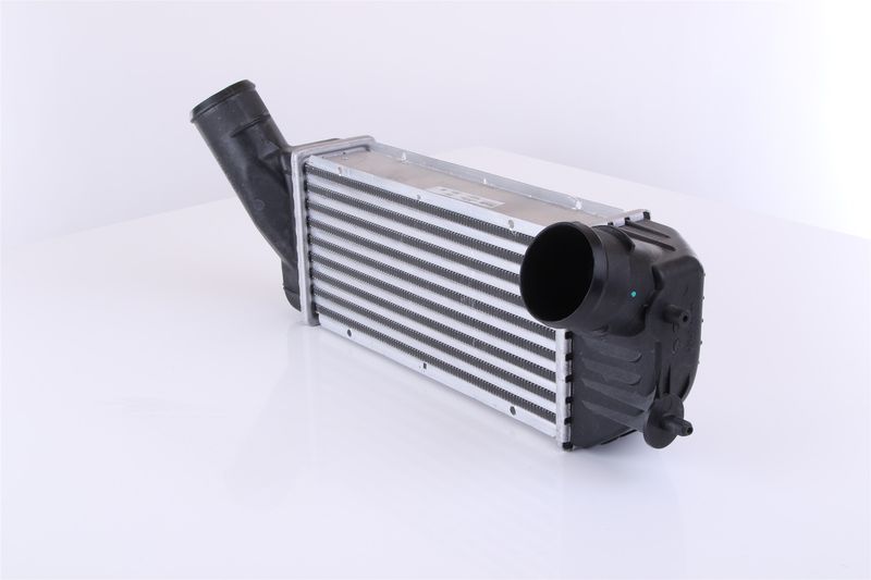 Kompressoriõhu radiaator, NISSENS 96790