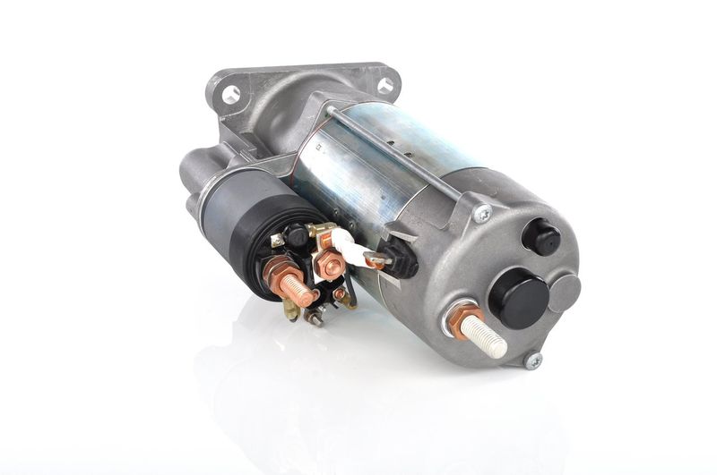 BOSCH 0001330060 Starteris