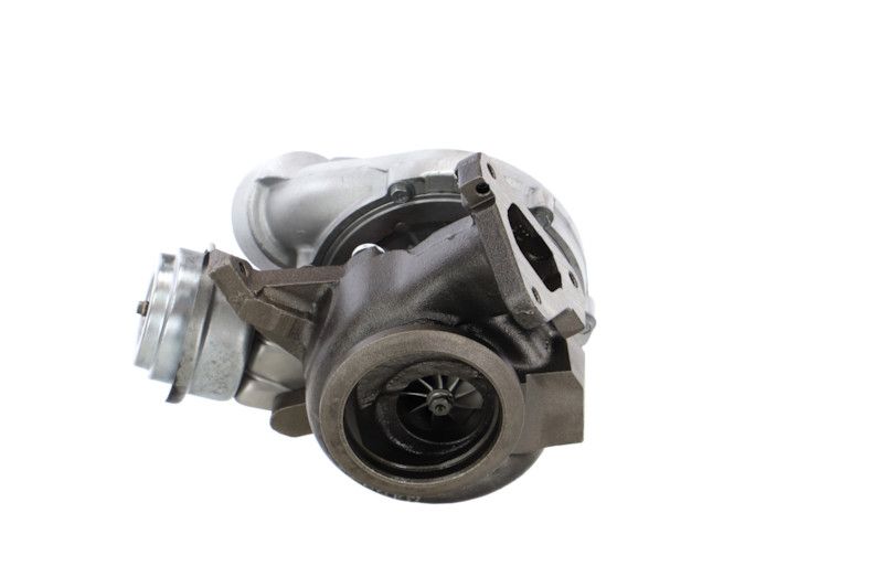 REMANTE 003-001-001058R Charger, charging (supercharged/turbocharged)