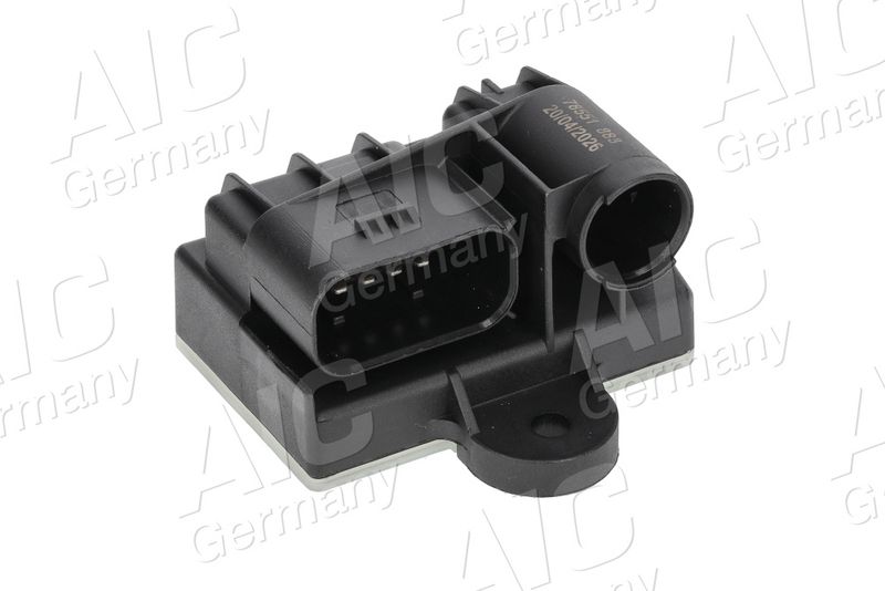 This part match OEM code: A 651 900 31 03