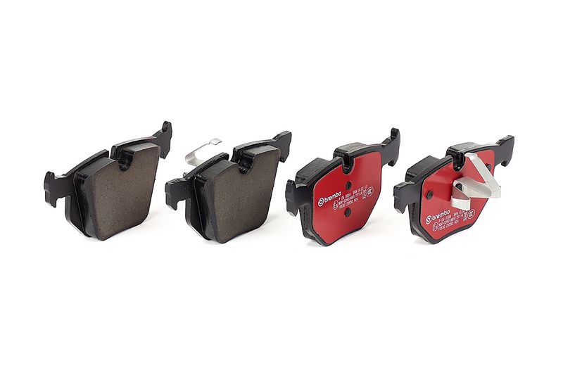Piduriklotsi komplekt, ketaspidur, BREMBO P 06 039X