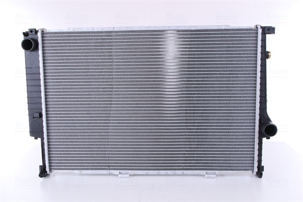 NISSENS Radiateur 60747A