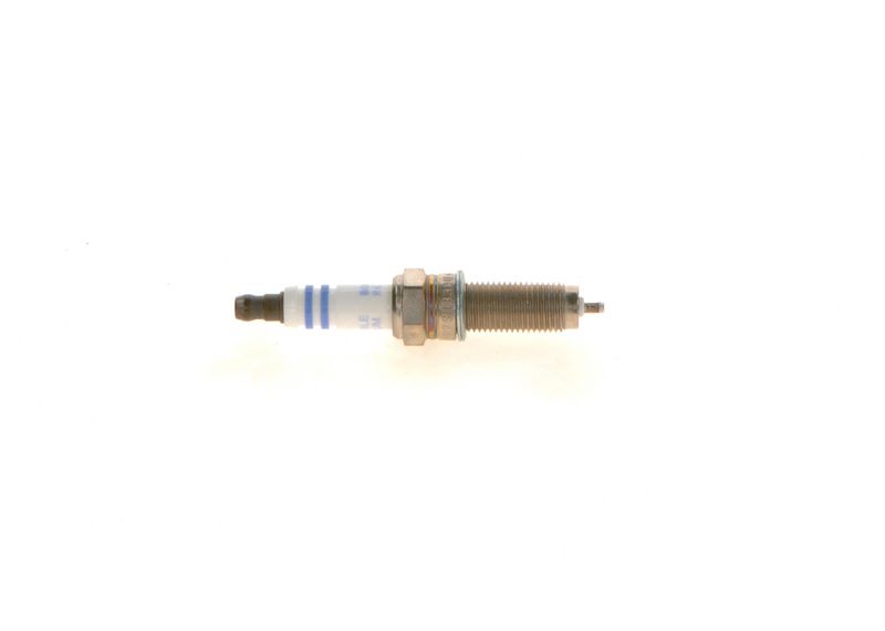 BOSCH 0 242 135 559 Spark Plug