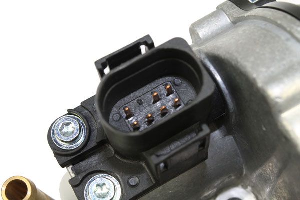 This part match OEM code: 030 133 064 D