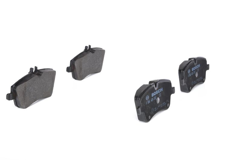 BOSCH 0986424518 Brake Pad Set, disc brake