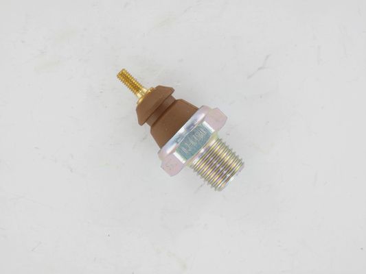 Interruptor de control de la presión de aceite
