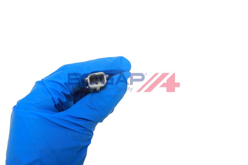 Prekės atitinka OEM kodą: 479008948R