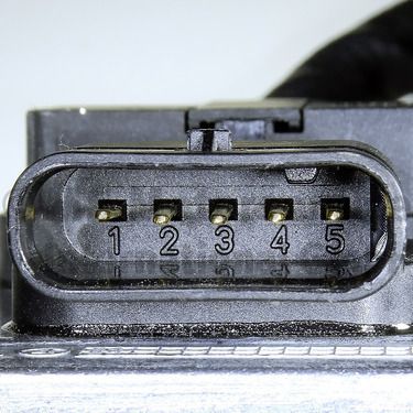 Prekės atitinka OEM kodą: 11 78 7 565 447