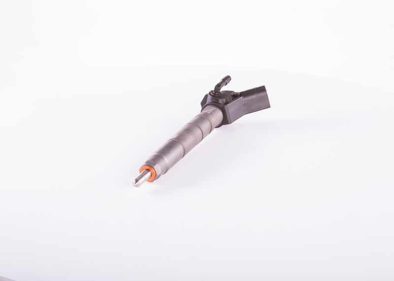 BOSCH 0 445 115 045 Injector Nozzle