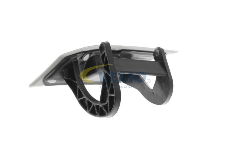 VEMO V30-08-0413 Cover, bumper