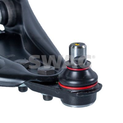 SWAG 60 10 8867 Control/Trailing Arm, wheel suspension