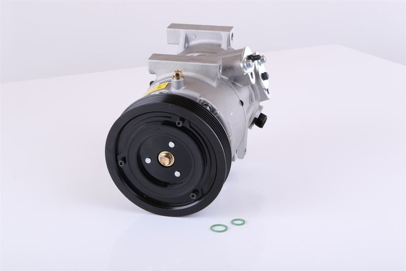 NISSENS 890899 Compressor, air conditioning