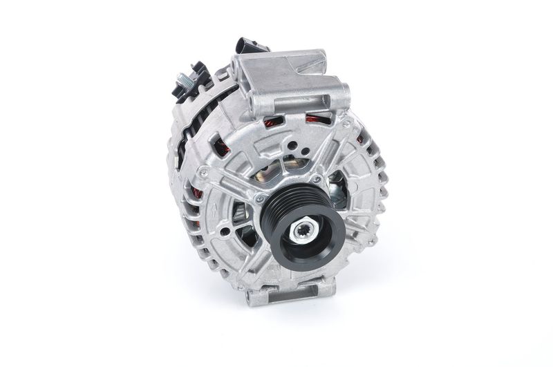 BOSCH 0121813106 Alternator