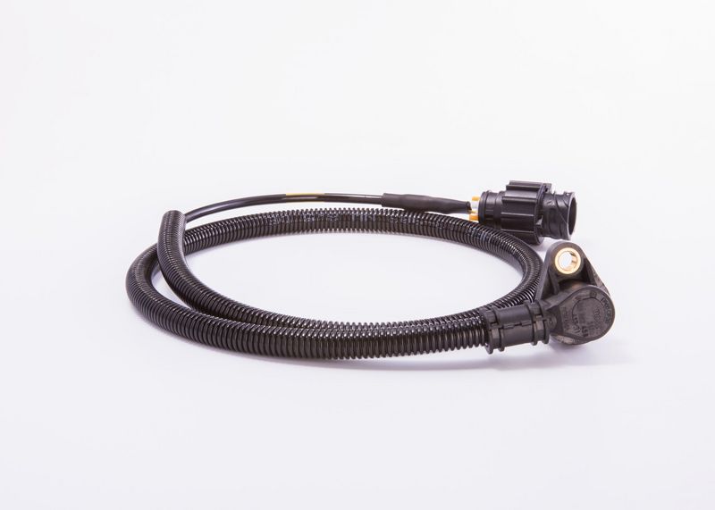 BOSCH 0 281 002 458 Sensor, crankshaft pulse