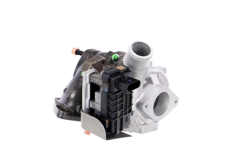 REMANTE 003-002-000061R Charger, charging (supercharged/turbocharged)