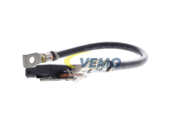 VEMO V20-17-1008 Sensor, battery management