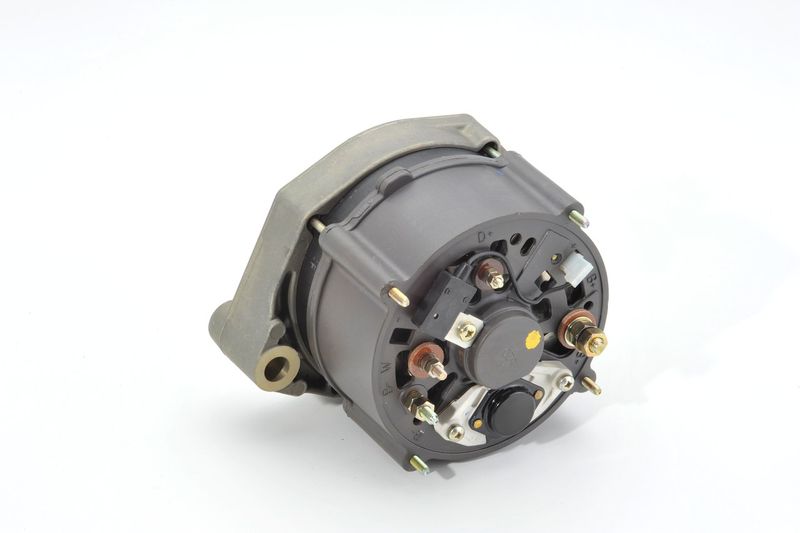 BOSCH 0120469014 Alternator