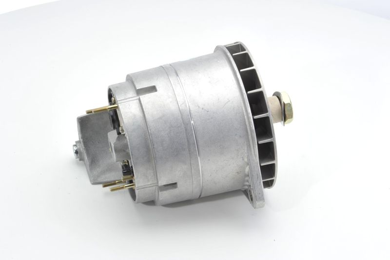 BOSCH 0120689566 Alternator