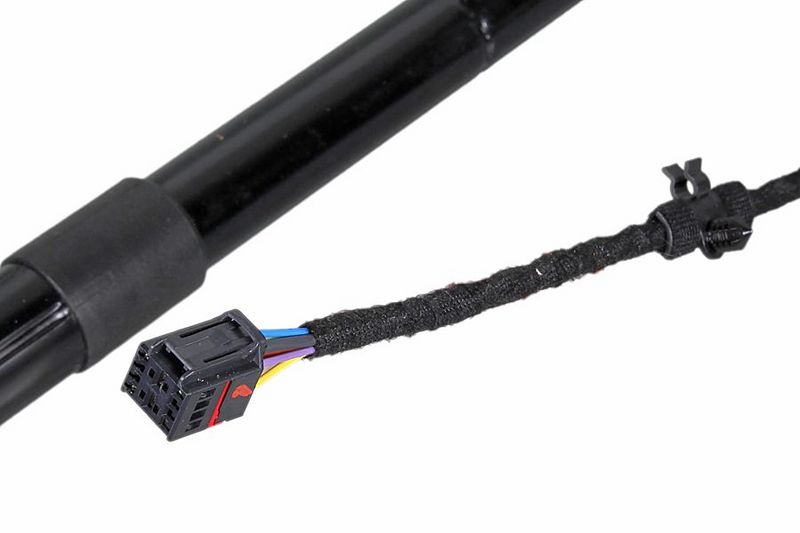 OEM код товара: 7P6827851G