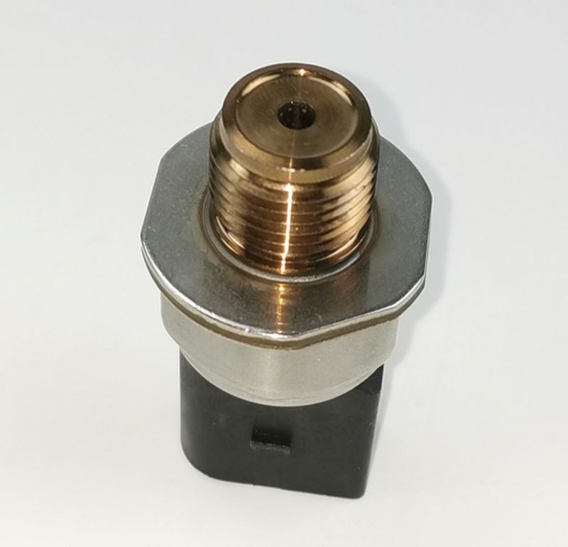 Prekės atitinka OEM kodą: 04L  90 6 0 54